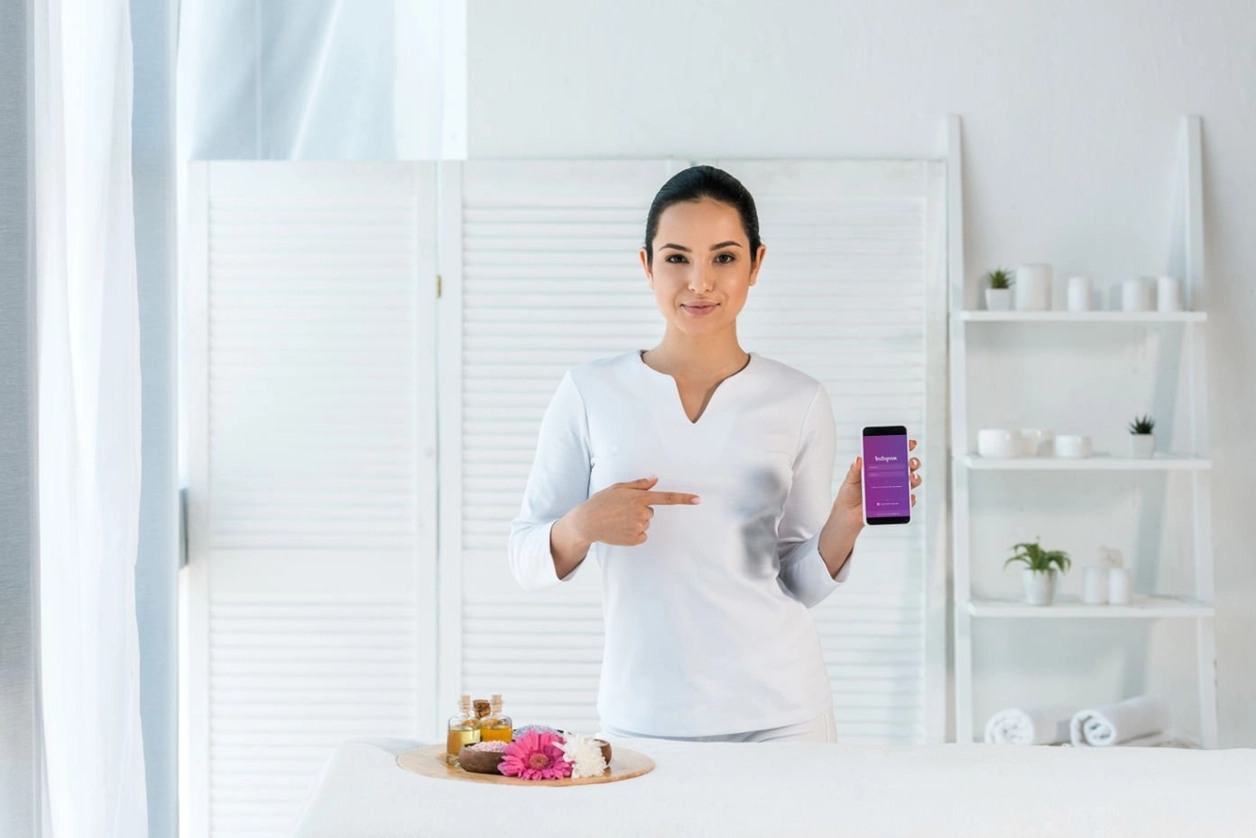 How to repost an Instagram story