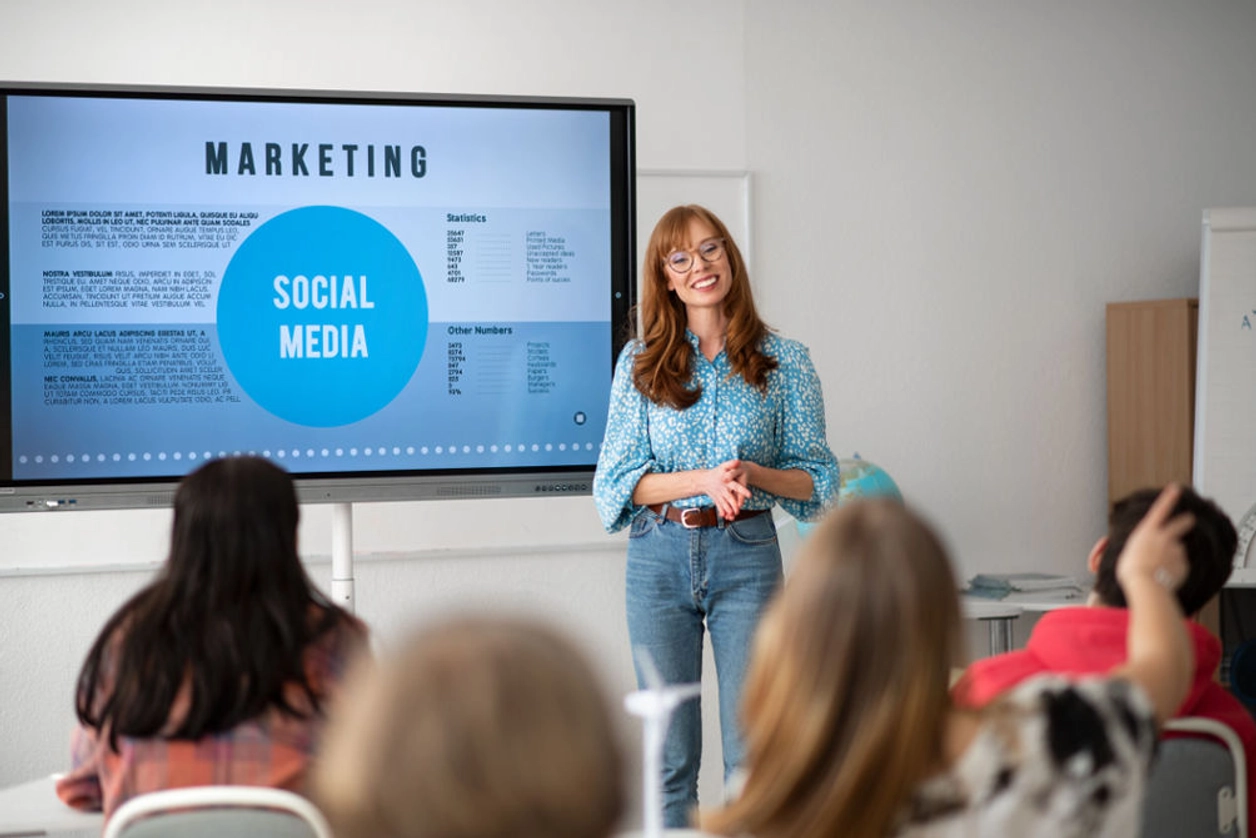 Key Differences Between a Social Media Marketing Contract and a Reseller Agreement